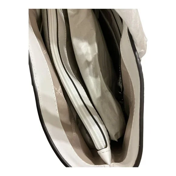 Michael Kors Voyager White Monogram Signature Tote Bag New NWT - Picture 8 of 8